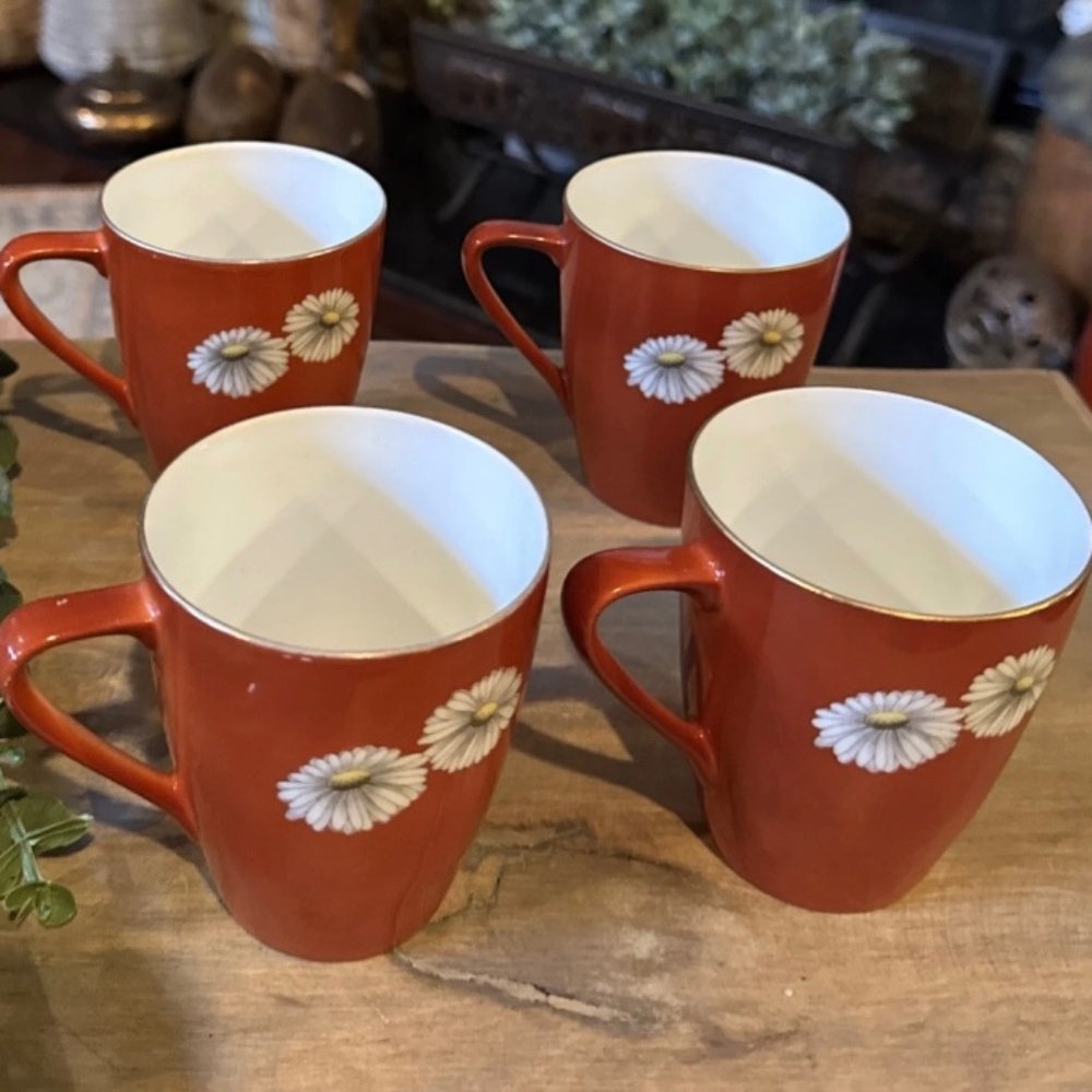 Nortaki Red/Orange Daisy Vintage Nippon Toli Kaisha Japan 4 Cups